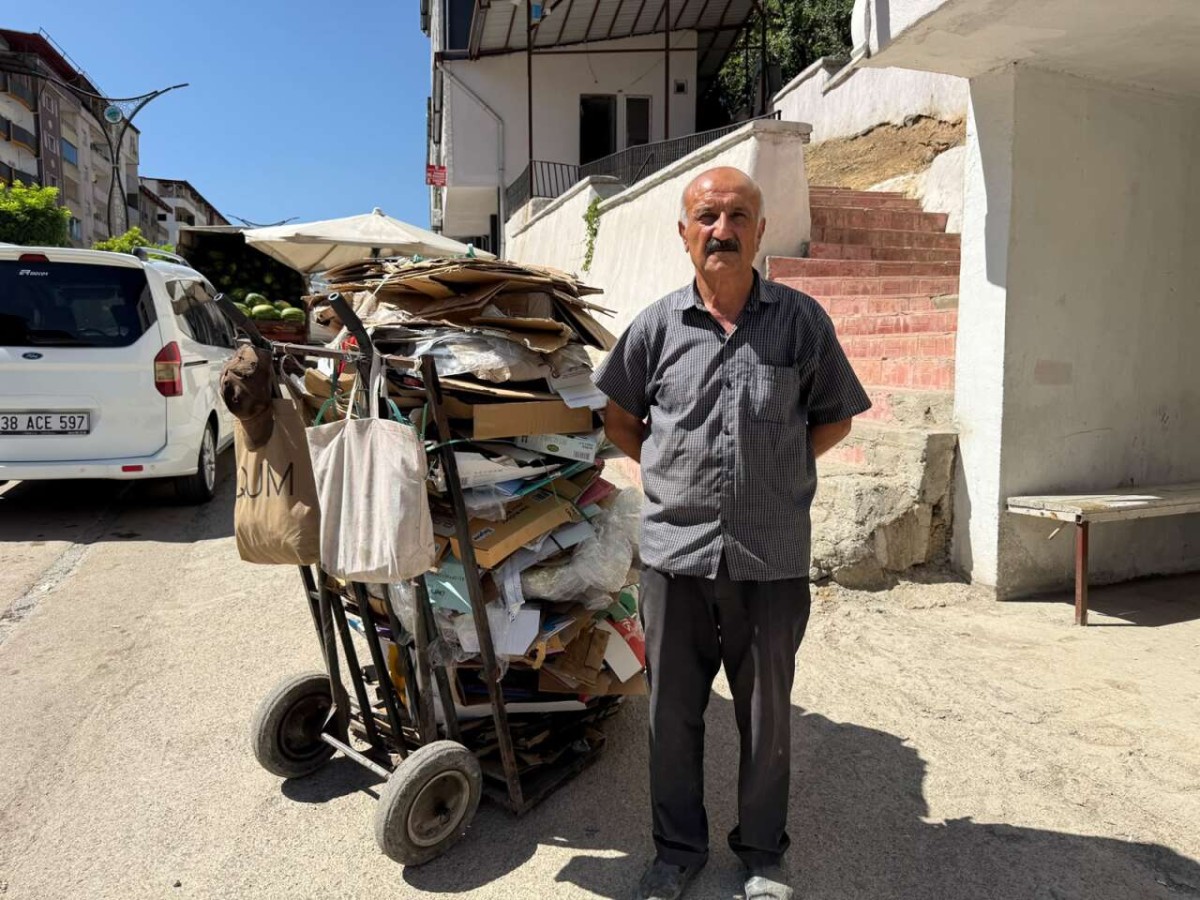 Şemdinli Belediyesi'nden Hasan Altan'a Motorlu Yük Taşıma Aracı Desteği