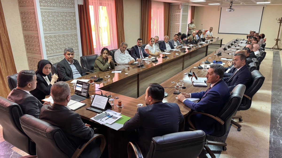 AK Parti Hakkari İl Başkanlığı’nda Haftalık Yönetim Kurulu Toplantısı Yapıldı