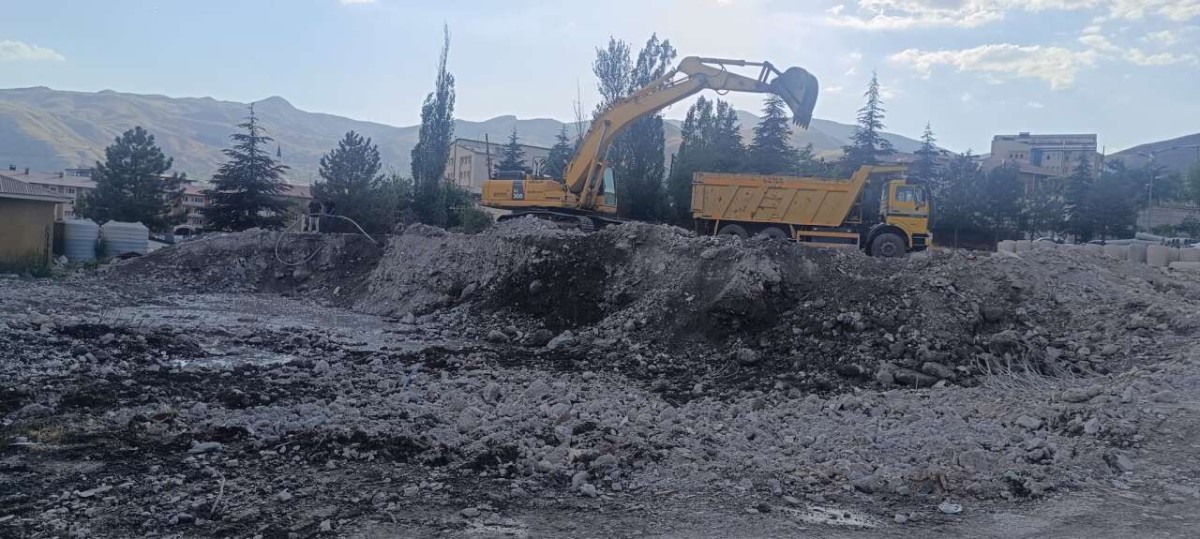 Hakkari'de Depreme Dayanıklı Yeni Nesil Kütüphane ve Kültür Merkezi Geliyor