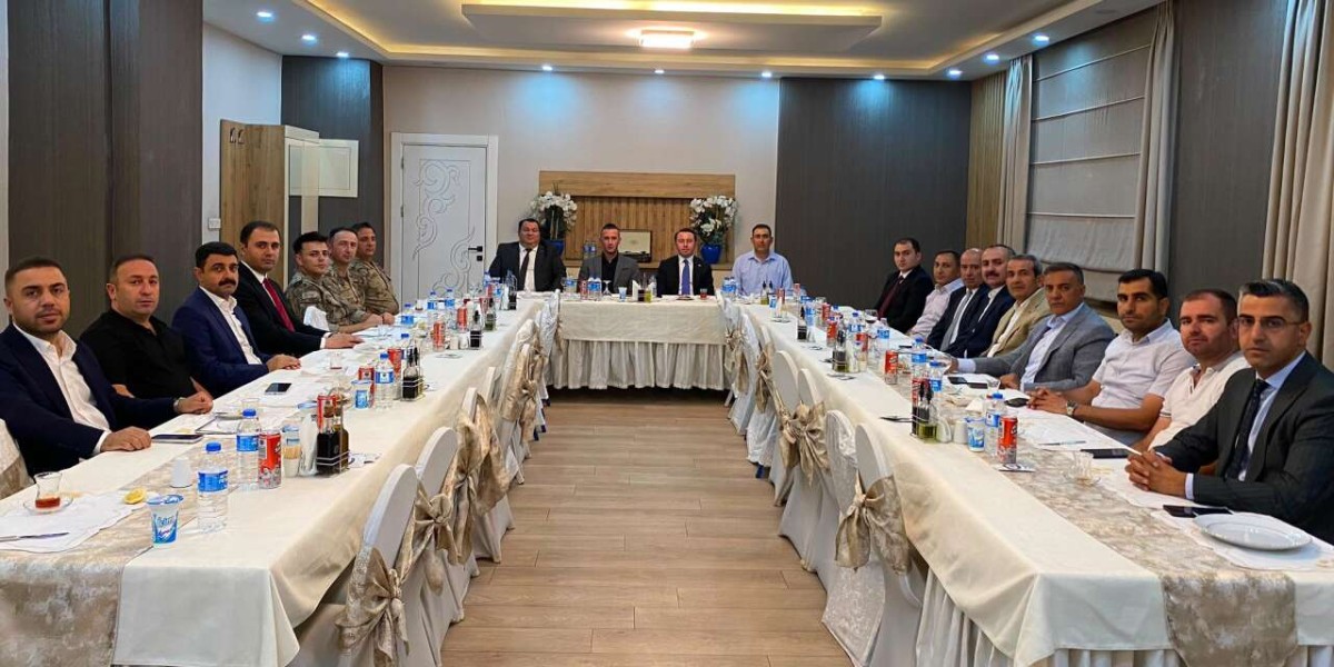 Yüksekova Emniyet Müdürü Mustafa Erdoğan 1. Sınıf Emniyet Müdürlüğüne Terfi Etti