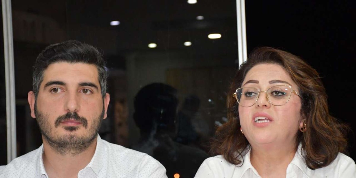 DEM Parti Hakkari’de “Çerçeve Yasa” ve Barış Sürecini Değerlendirdi
