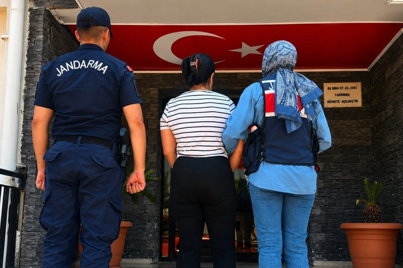25 Yıl 8 Ay Hapis Cezası Bulunan Firari Hükümlü Yakalandı