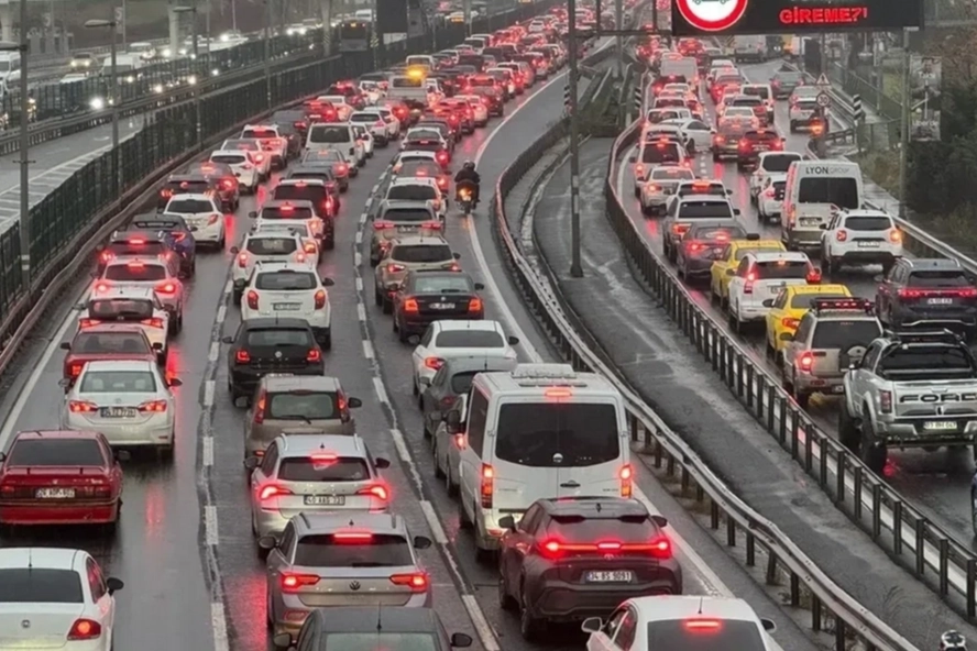 TÜİK Açıkladı: Trafiğe Kayıtlı Araç Sayısı 34,5 Milyonu Aştı
