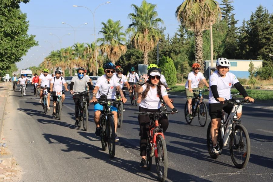Şanlıurfa'da Bisikletliler Klaus Schmidt Anısına Göbeklitepe'ye Pedal Çevirdi