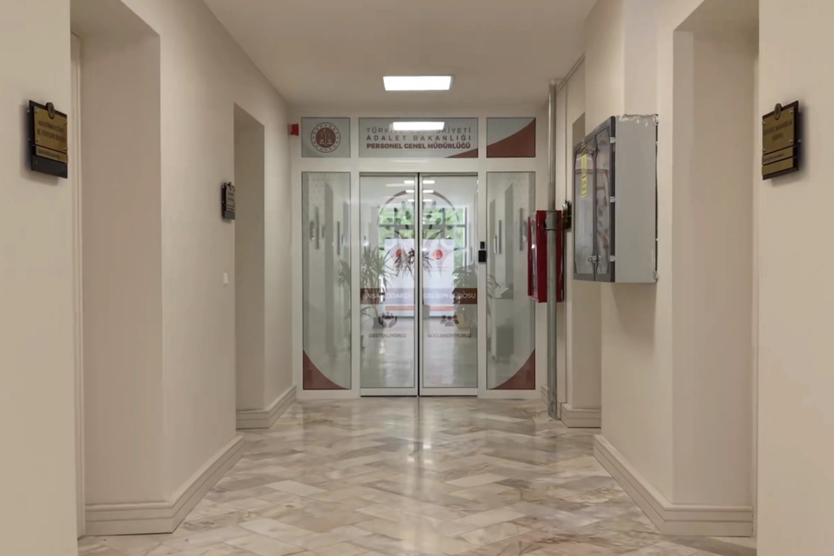 Adalet Bakanlığı’ndan personele yeni destek: Psikolojik danışmanlık Türkiye genelinde sunulacak