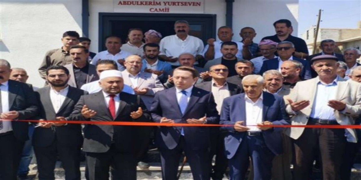 Yüksekova’da Abdulkerim Yurtseven Camii İbadete Açıldı